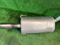 消音鼓 SUBARU LANCASTER OEM 44300AE120 BH9 1998 EJ254 AT