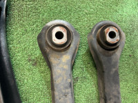 Brazos de suspensión traseros SUBARU LANCASTER OEM 20250AE030, 20250AE050, 20250AE010, 20250AE000 BHE BH9 1998 EJ254 AT