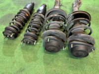 减震器 SUBARU LANCASTER OEM 20310AE150, 20310AE140, 20330AE100, 20365AE021 BHE BH9 1998 EJ254 AT