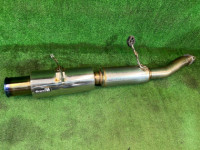 Бочка глушителя KAKIMOTO RACING REGU 06 R SUBARU FORESTER OEM 44300SA160 SG5 2007 EJ205 AT