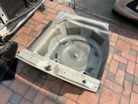 备胎槽 SUBARU LANCASTER OEM 52122AE100 BH9 1998 BEIGE 8L5