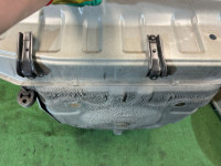备胎槽 SUBARU LANCASTER OEM 52122AE100 BH9 1998 BEIGE 8L5