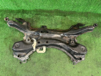 Балка передняя 51201-12441 TOYOTA PRIUS