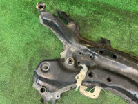 前副车架 TOYOTA PRIUS OEM 51201-12441 ZVW30 2012 2ZRFXE