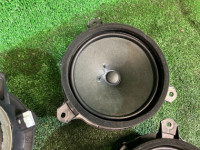 Speakers TOYOTA PRIUS OEM 86160-47070 86160-52300 ZVW30 2012