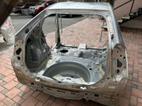 Sección trasera de la carrocería задняя часть кузова цвет 1F7 TOYOTA PRIUS OEM 61601-47090 61602-47091 ZVW30 2012 SILVER 1F7