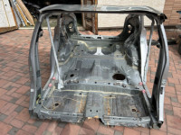 Sección trasera de la carrocería задняя часть кузова цвет 1F7 TOYOTA PRIUS OEM 61601-47090 61602-47091 ZVW30 2012 SILVER 1F7