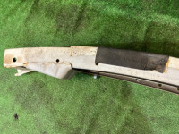 フロントバンパーレインフォースメント SUBARU LEGACY OEM 57711AE000 BE5 2000