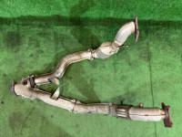 แคทาลิติก Выпускной коллектор SUBARU LEGACY OEM 44102AE110 44102AE070 BH5 2002 EJ206 AT