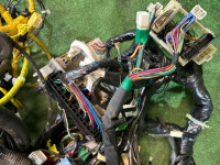 线束 вся под Свап SUBARU LEGACY OEM 81300AE670 BH5 2002 EJ206 AT