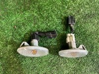 Повторители поворота поворотники SUBARU LEGACY OEM 84401AE000 BH5 2002