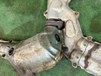 三元催化器 выпускной коллектор SUBARU LANCASTER OEM 44109AE001 BH9 1998 EJ254 AT