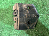 Крепление заднего бампера правое SUBARU LANCASTER OEM 57707AE060 BHE BH9 BH5 2003 GREEN / GREY 1U6