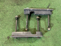 Проставки передние 20511AE000 20510AE030 SUBARU LANCASTER
