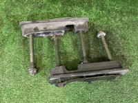 Проставки передние 20511AE000, 20510AE030 SUBARU LANCASTER