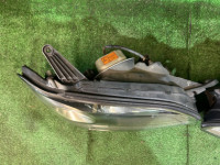 ไฟหน้า Ксенон SUBARU LANCASTER OEM 84001AE300, 84001AE310 BHE BH9 BH5 BE5 BE9 BEE 2001