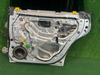 Right rear door SUBARU LEGACY OEM 60400AE400 BE9 BE5 BEE 2001 SILVER 01G