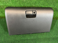 Бардачок черный 66120AE000ML SUBARU LEGACY
