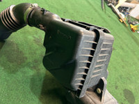 空滤壳 свап SUBARU LEGACY OEM 46052AG050, 46052AG000, 46043AG020 BLE BPE 2003 EZ30