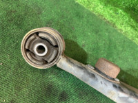 デフマウント SUBARU FORESTER OEM 41310FC000 SF5 1998 EJ205 AT