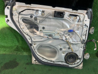 Left rear door SUBARU FORESTER OEM 61401FC013 SF5 1998 SILVER 792