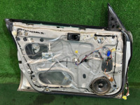 Дверь передняя левая SUBARU FORESTER OEM 61101FC012 SF5 1998 SILVER 792