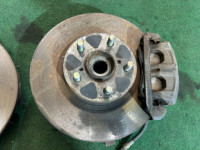 Ступицы передние SUBARU FORESTER OEM 28012AA033 28016AA011 26310AA092 26291AC021 26291AC031 SF5 1998 EJ205 AT