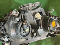 大灯 Ксенон Cross sports SUBARU FORESTER OEM 84002SA121 84002SA131 SG5 2007