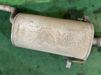 消音鼓 SUBARU LANCASTER OEM 44300AE120 BH9 2001 EJ254 AT