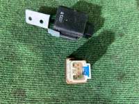 สวิตช์ไล่ฝ้ากระจกหน้า с релле SUBARU LANCASTER OEM 83001AE020 BH9 2001 EJ254 AT