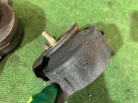 发动机支座 SUBARU LANCASTER OEM 41022AE021 41022AE031 BH9 2001 EJ254 AT