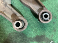 Braços de suspensão traseiros SUBARU LANCASTER OEM 20250AE010 20250AE000 20250AE020 20250AE040 BH9 2001 EJ254 AT
