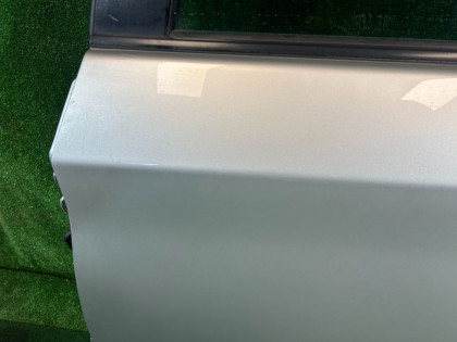 左リアドア цвет 1F7 TOYOTA PRIUS OEM 67004-47080 ZVW30 2012 1F7 SILVER