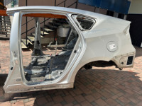 Aleta trasera izquierda TOYOTA PRIUS OEM 61602-47091 ZVW30 2012 1F7 SILVER