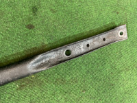 Распорка Днища TOYOTA PRIUS OEM 5750112020 ZVW30 2013 2ZRFXE AT