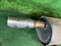 Бочка глушителя SUBARU LANCASTER OEM 44300AE120 BH9 2001 EJ254 AT
