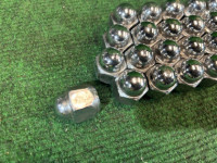 Wheel nuts SUBARU OUTBACK OEM 623006021 BP9 2004