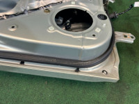 Puerta trasera izquierda SUBARU OUTBACK OEM 60409AG0509P BP9 2004 GOLD 39J