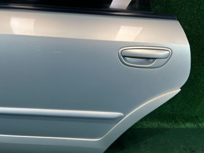 Puerta trasera izquierda SUBARU OUTBACK OEM 60409AG0509P BP9 2004 GOLD 39J