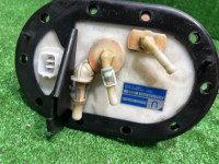 Бензонасос целые трубки SUBARU LEGACY OEM 42021AE010 BH5 2002 EJ208 MT5