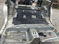 Задняя часть SUBARU LEGACY LANCASTER OEM 52122AE100 52421AE060 51410AE160 51410AE170 BH9 1998 BEIGE 8L5