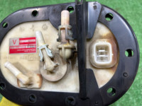 燃料ポンプ целые трубки SUBARU LANCASTER OEM 42021AE000 BH9 BE9 1998 EJ254 AT
