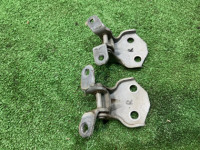 右前门铰链 61220AC000 61220AC010 SUBARU LANCASTER
