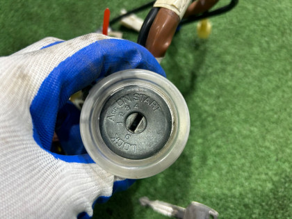 Замок зажигания Комплект замков SUBARU LANCASTER OEM 57491AE740 BHE BH9 BH5 2001 WHITE 07C, 081