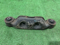 Подушка редуктора SUBARU OUTBACK OEM 41310AG020 BPE 2004 EZ30 AT