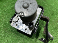 Блок abs VDC SUBARU OUTBACK OEM 27596AG010 BPE 2004 EZ30 AT