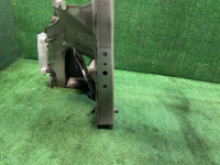 ラジエーターコアサポート SUBARU OUTBACK OEM 53060AG0009P 53020AG0019P 53020AG0109P 53040AG0019P BPE 2004