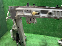 ラジエーターコアサポート SUBARU OUTBACK OEM 53060AG0009P 53020AG0019P 53020AG0109P 53040AG0019P BPE 2004
