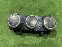 Блок климат контроля черный SUBARU FORESTER OEM 72311SA140 SG5 2007 EJ205 AT