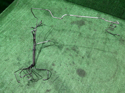 Трубки тормозные передние BEE